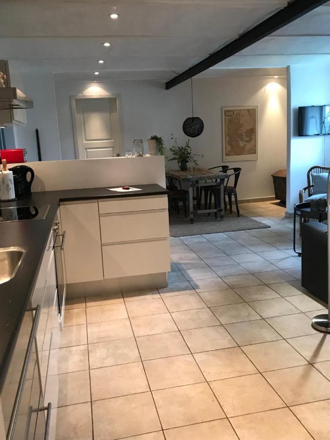 Tiklo Bed And Breakfast Arnborg Bagian luar foto