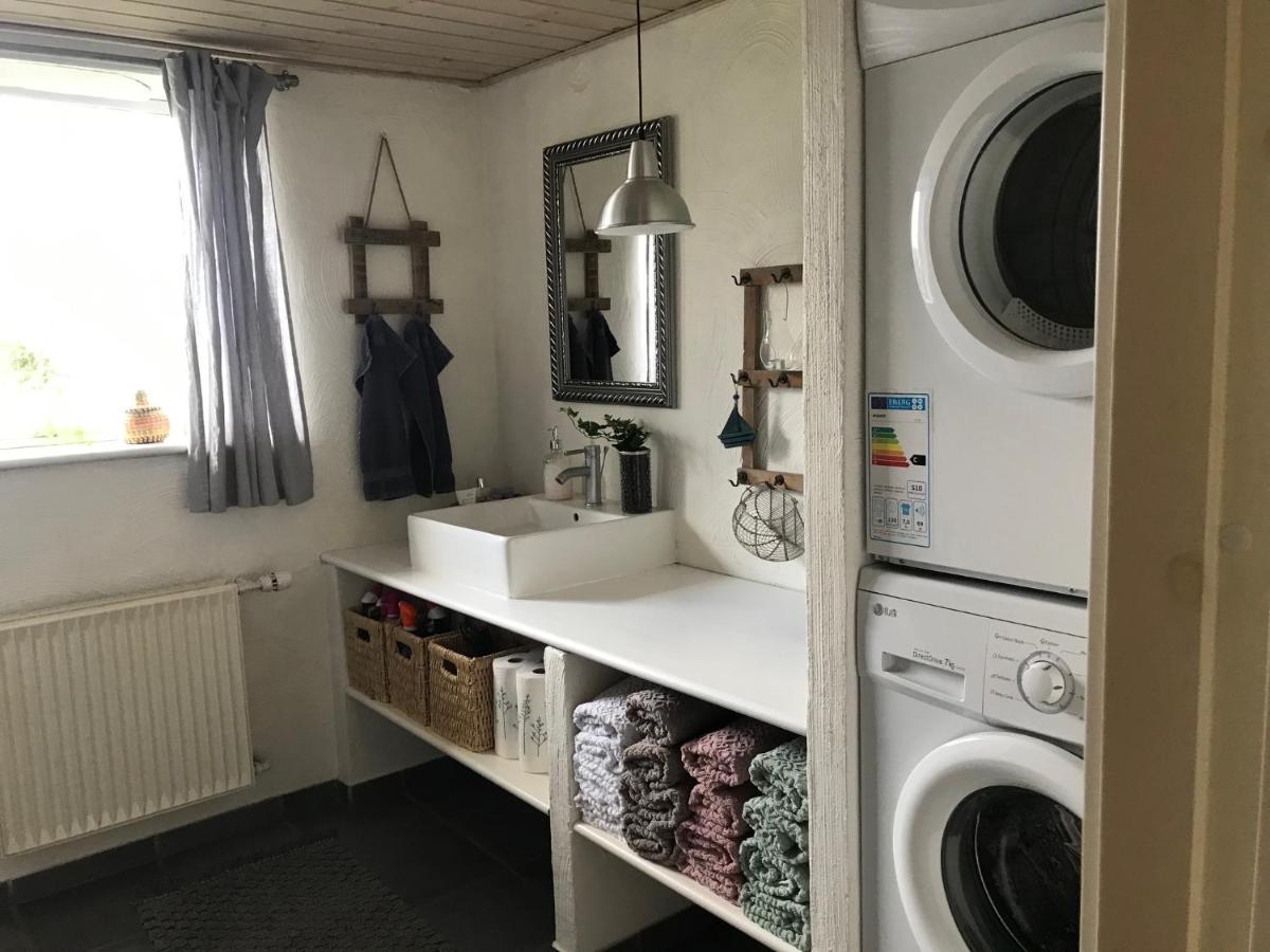 Tiklo Bed And Breakfast Arnborg Bagian luar foto